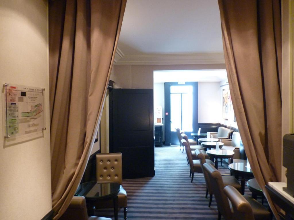 Hotel Saint Cyr Etoile París